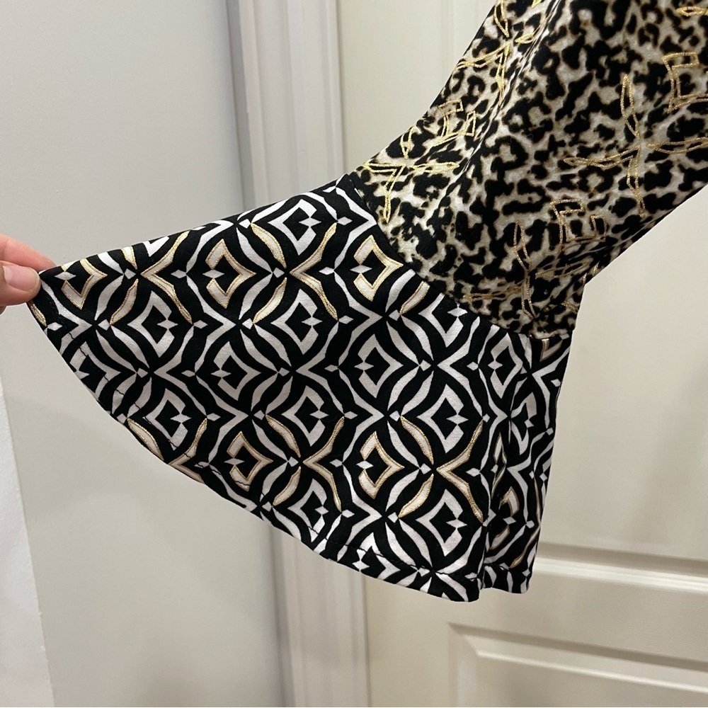 Investments Mixed Print Top Leopard & Geometric Pattern Sz M - Picture 5 of 13